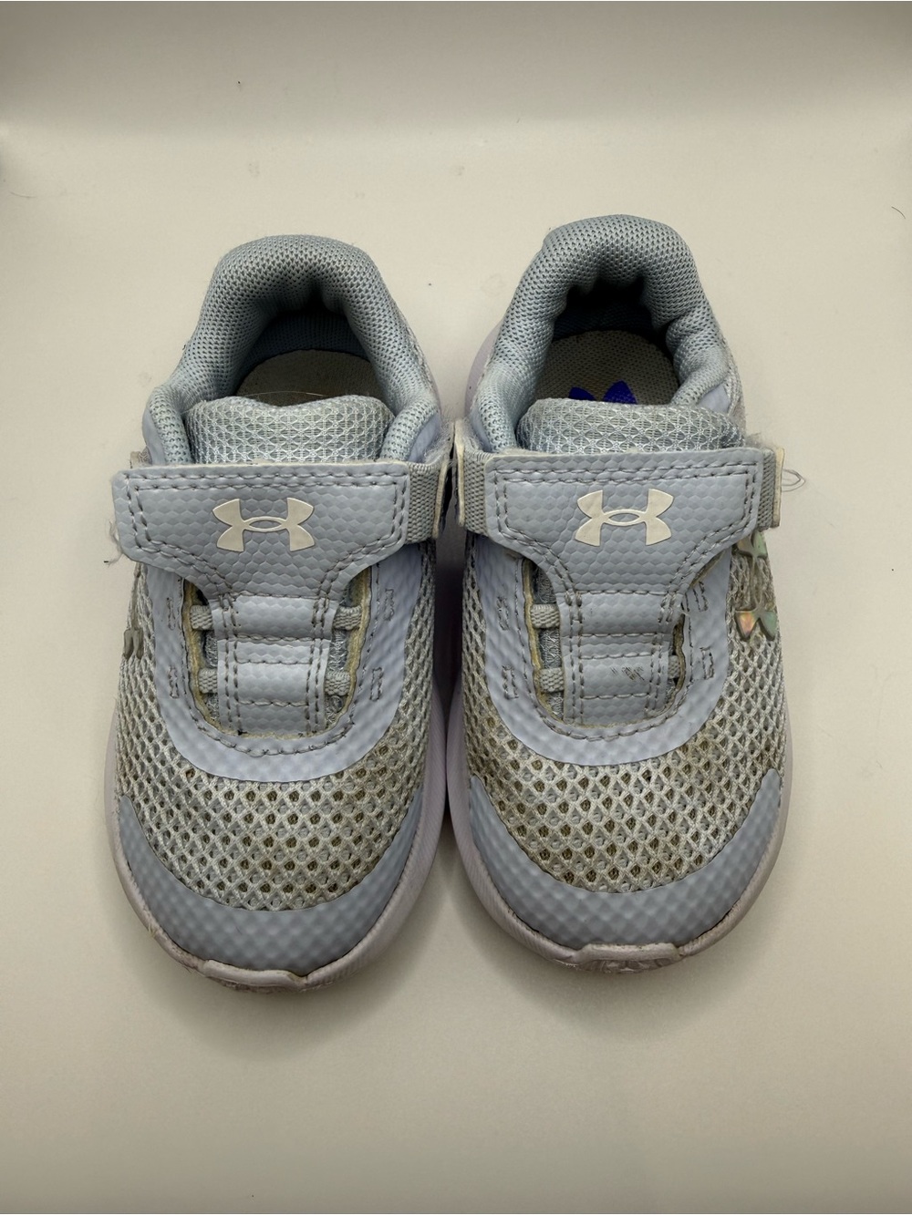 Under Armour Kids Light Gray Mesh Hook-and-Loop Sneakers